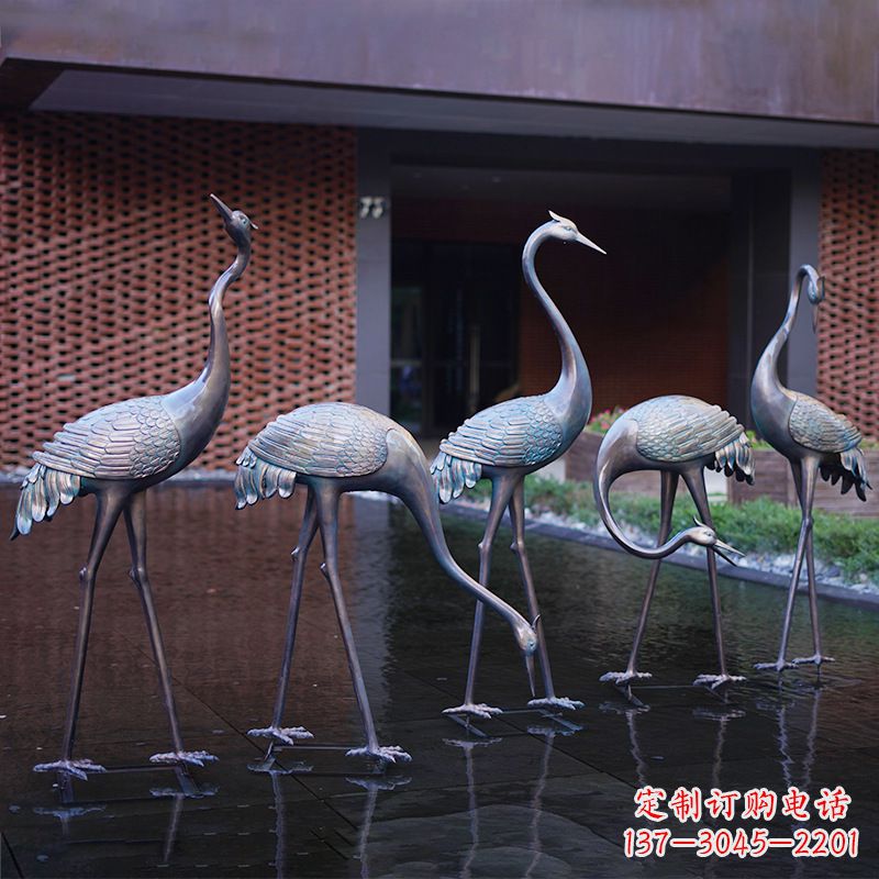 宁夏不锈钢仙鹤飞翔雕塑