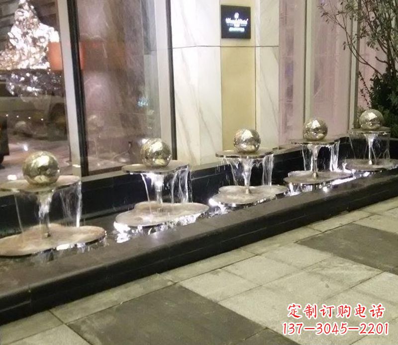 宁夏不锈钢小喷泉雕塑——美化环境的艺术