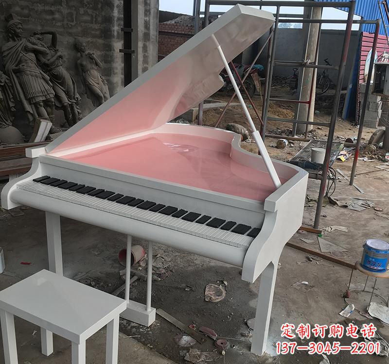 宁夏不锈钢校园钢琴雕塑发出音乐的艺术