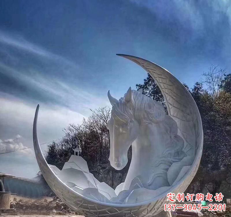 宁夏月亮的美丽缠绕——不锈钢月亮马雕塑