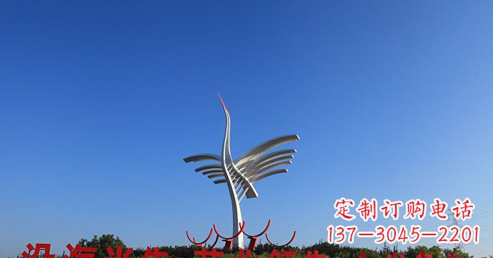 宁夏仙鹤雕塑给城市带来独特的美感