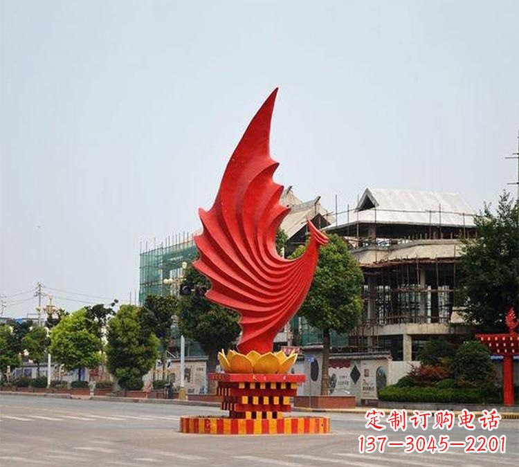宁夏凤凰雕塑为城市街边增添美丽