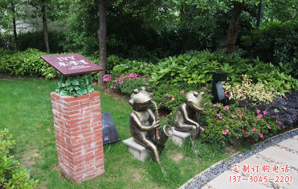 宁夏青蛙雕塑传承萨克斯文化的艺术精品
