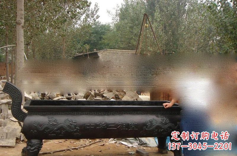 宁夏祠堂方形香炉铜雕