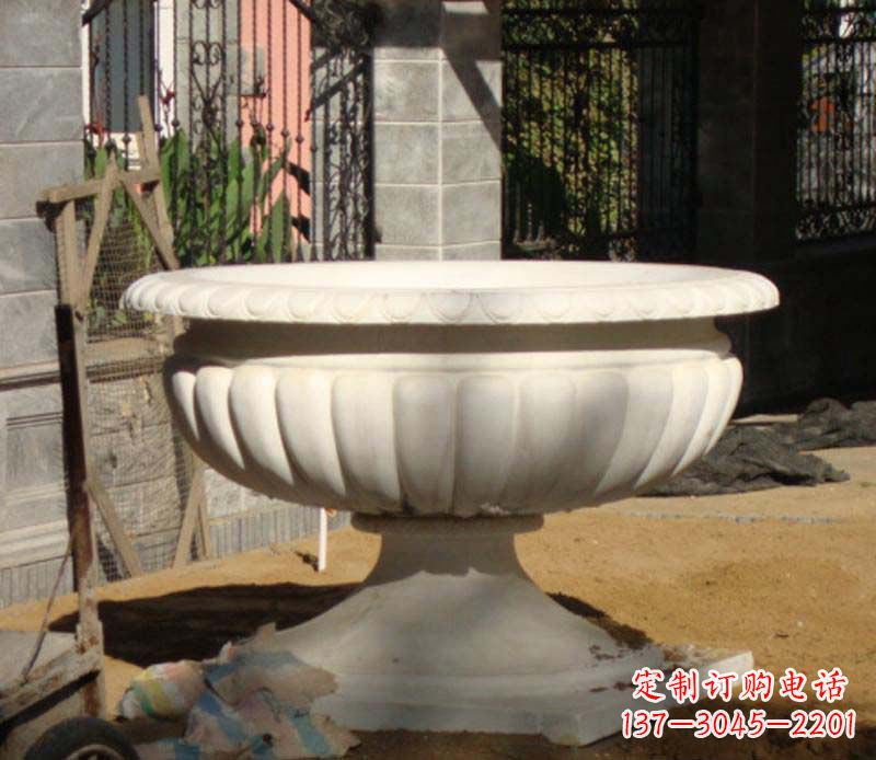 宁夏精美大理石花盆雕塑