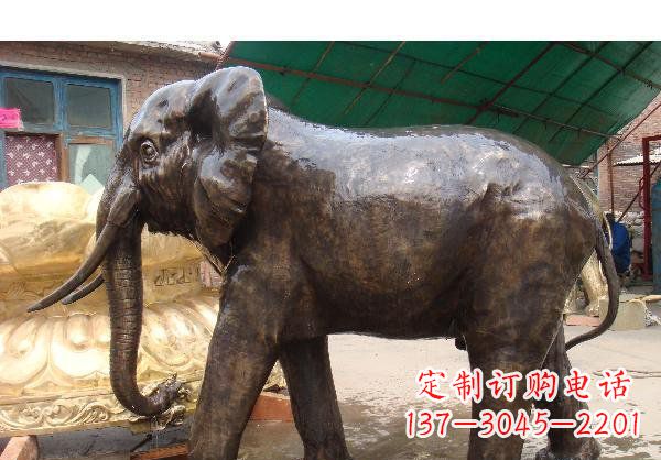 宁夏大象公园动物铜雕