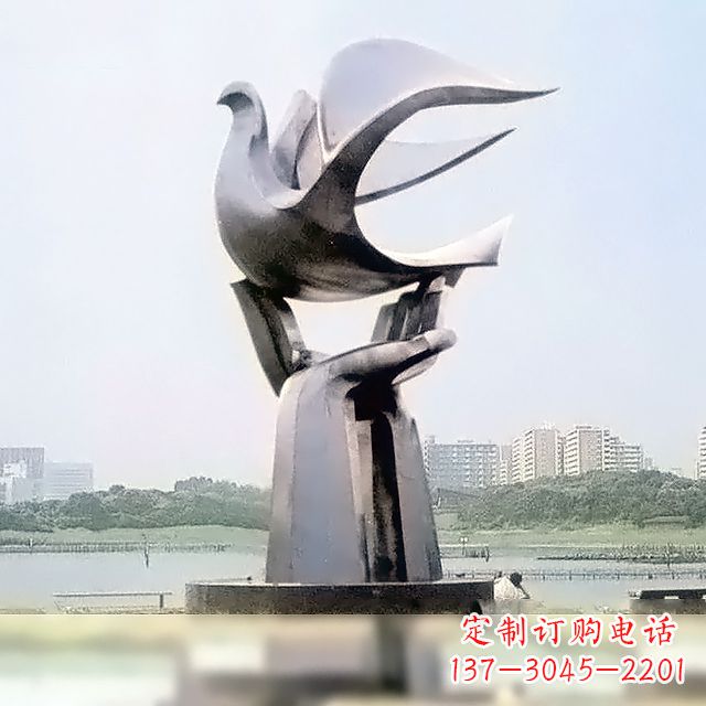 宁夏精美鸽子雕塑