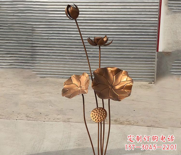 宁夏锻铜不锈钢荷花雕塑
