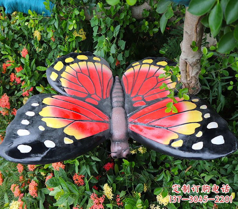 宁夏雕刻精美的蝴蝶摆件