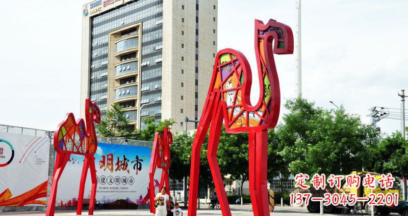 宁夏品质精良的公园不锈钢骆驼雕塑