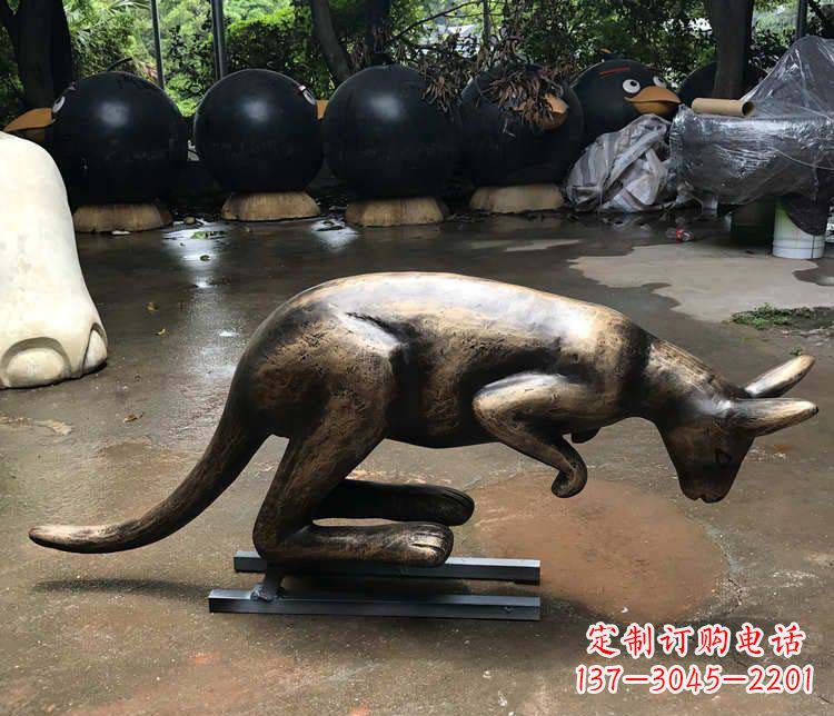宁夏中领雕塑袋鼠铜雕