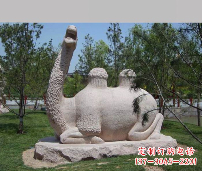 宁夏优雅骆驼石雕