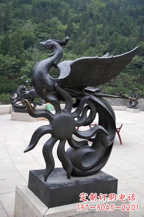 宁夏天四灵朱雀神鸟雕塑——象征希望的贵族精神