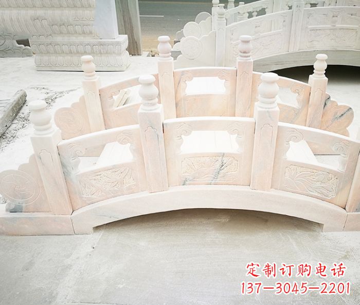 宁夏红石拱桥雕塑——浪漫交织,美景永相伴