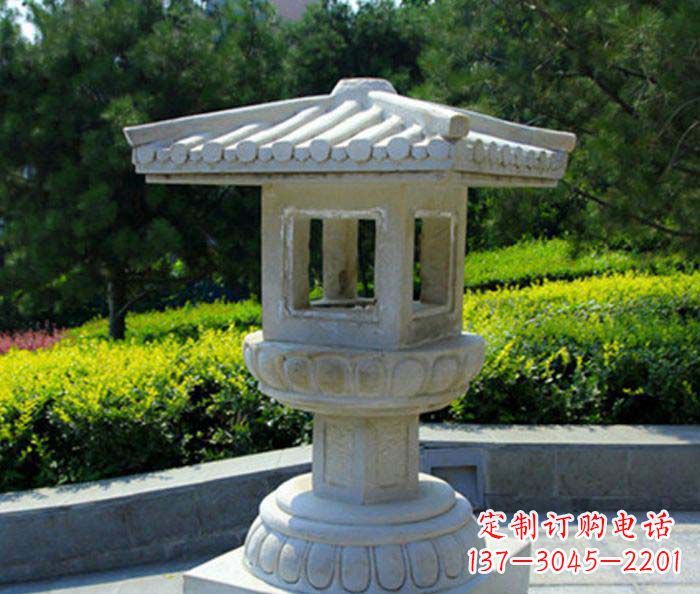宁夏山水融洽的石灯雕塑
