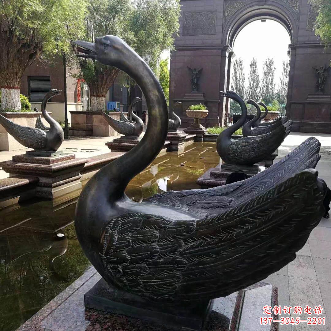 宁夏精致天鹅铜雕