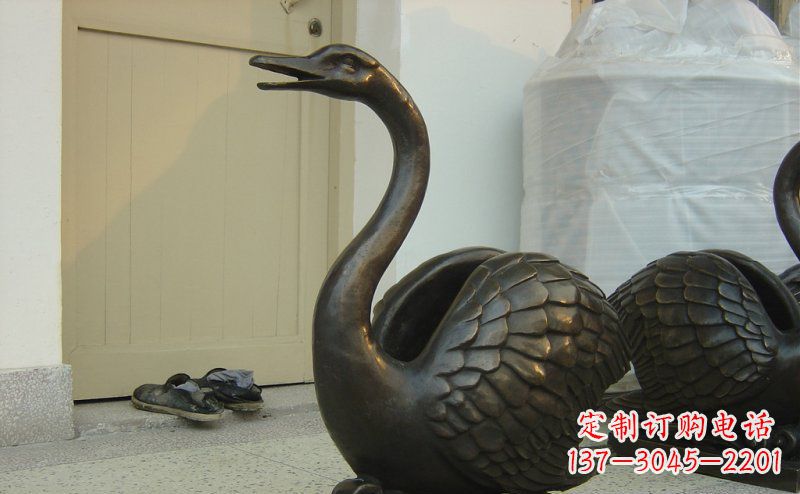 宁夏公园天鹅动物铜雕 (3)