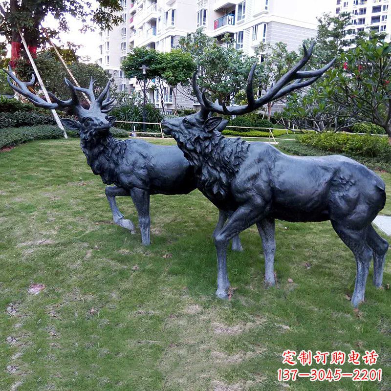 宁夏公园铜雕公鹿草坪动物雕塑