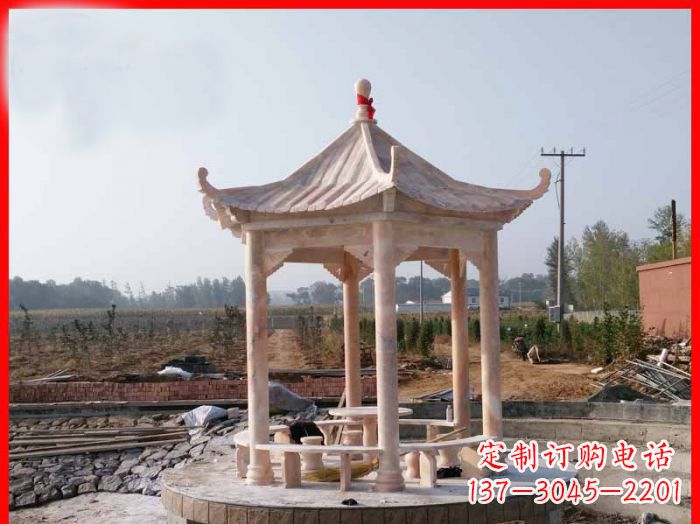 宁夏享受晚霞红,迎接舒适凉亭雕塑