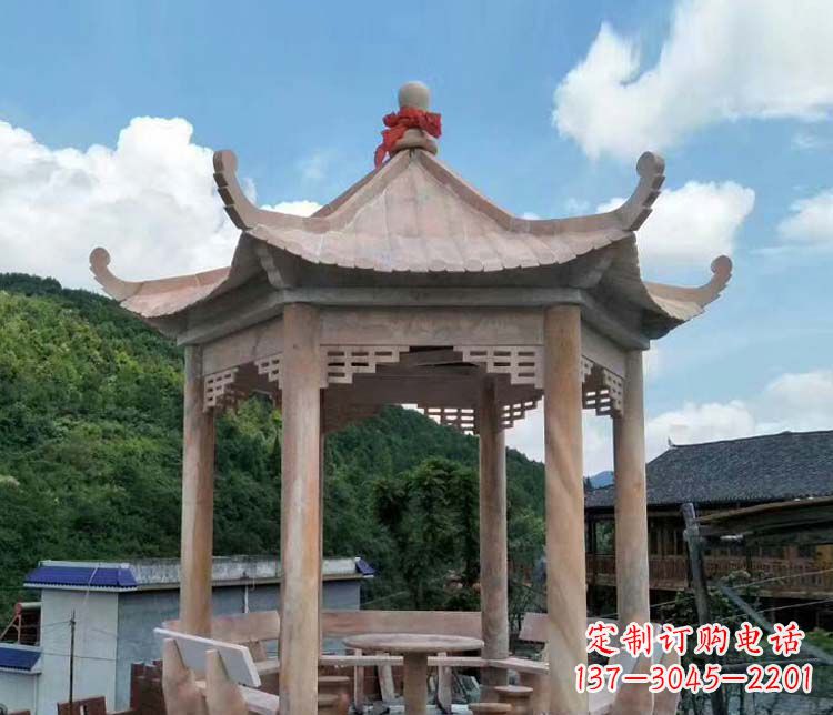 宁夏一流的公园晚霞红六角石雕凉亭