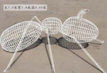 宁夏美轮美奂的蚂蚁镂空雕塑