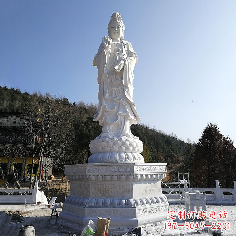 宁夏公园雍容华贵的观音石雕