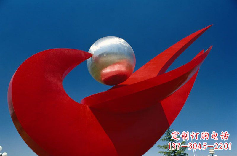 宁夏和平鸽雕塑:铸造和平与爱的象征
