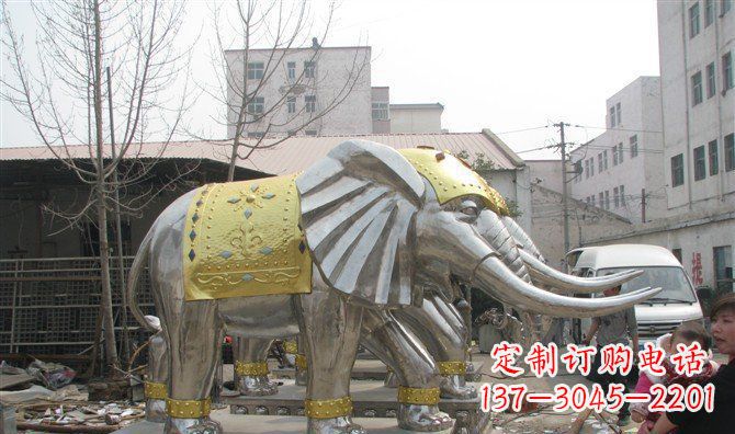 宁夏巨大不锈钢大象雕塑