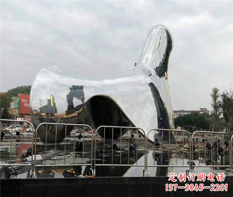 宁夏中领雕塑推出一款精美的抽象鸽子雕塑,专为…