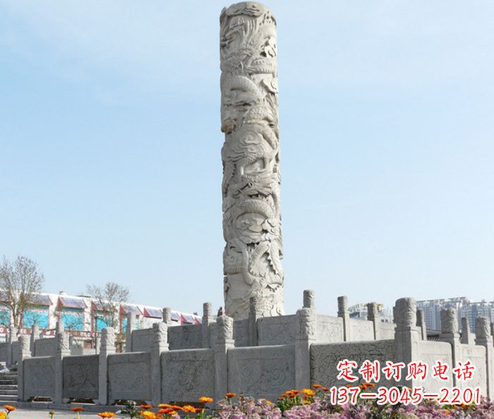 宁夏广场景观大理石龙柱石雕,展现神秘传统风采
