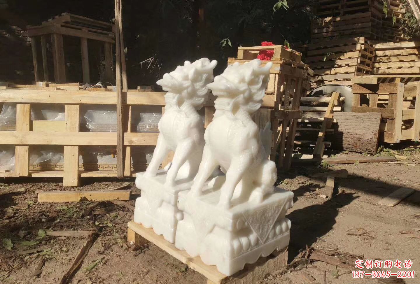 宁夏汉白玉手工麒麟雕塑,瑞气招财鼎盛