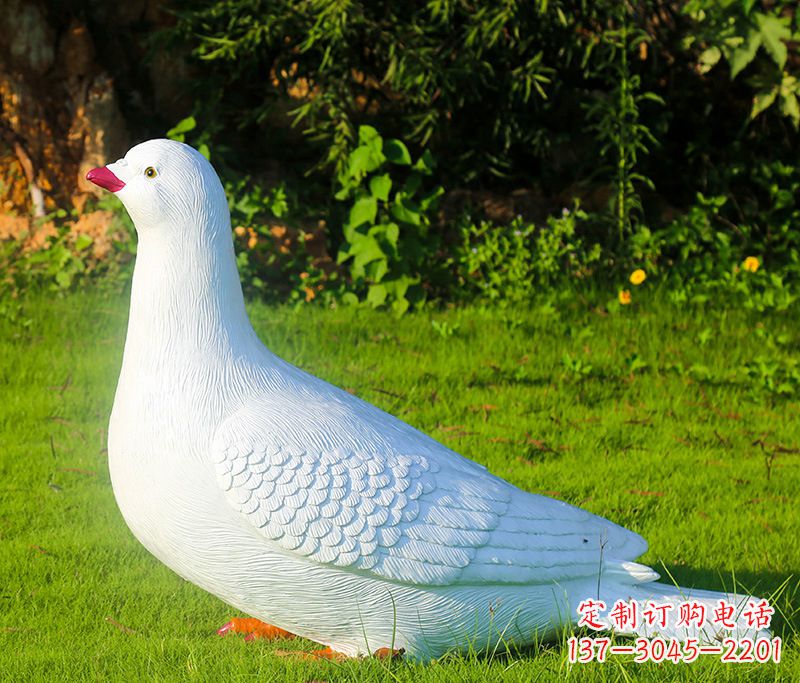 宁夏红旗和平鸽雕塑—倡导和平与爱的象征