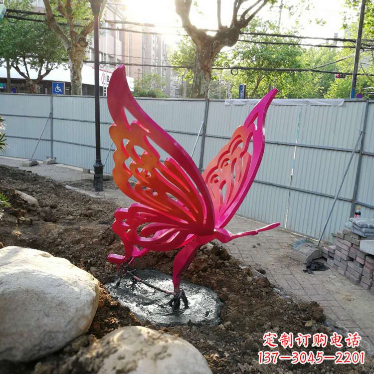宁夏红色不锈钢蝴蝶园林动物摆件
