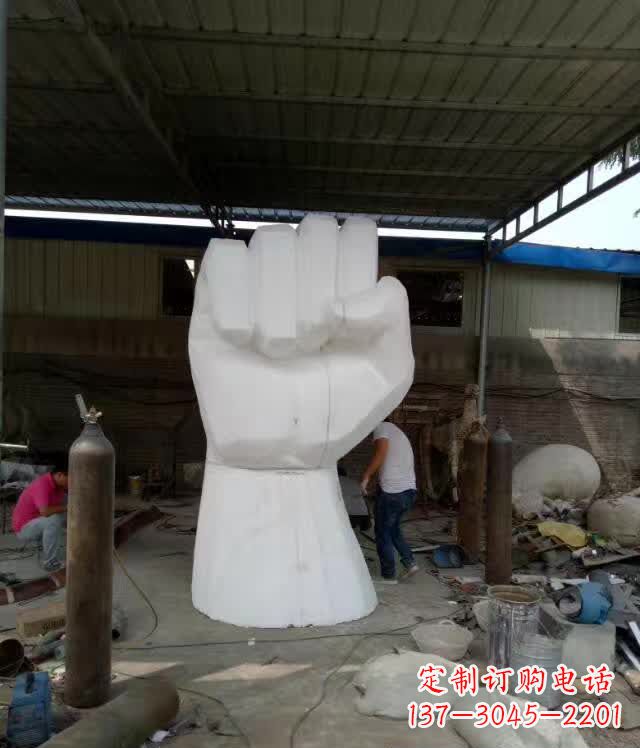 宁夏中领雕塑推出户外不锈钢拳头雕塑