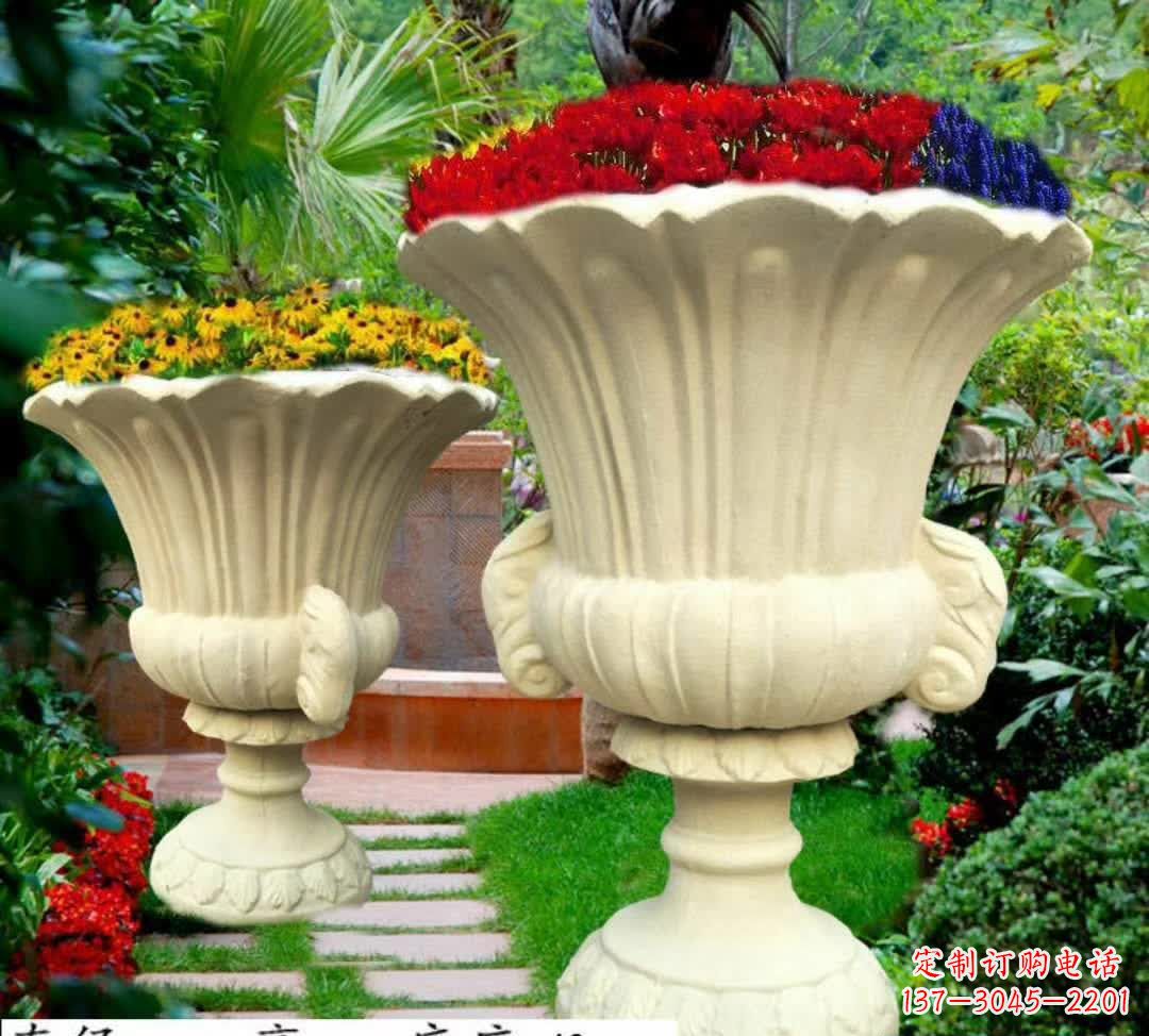 宁夏以花园景观为灵感的花盆石雕