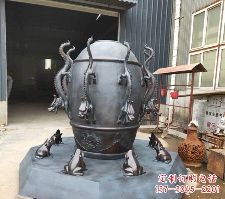 宁夏浑天仪玻璃钢仿铜雕塑,活跃校园景观