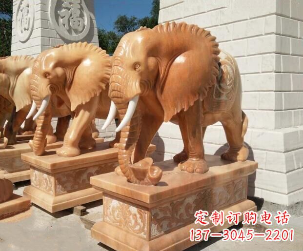 宁夏象征吉祥及如意的大象雕塑