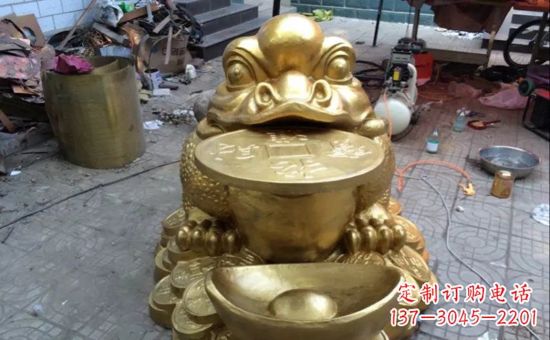 宁夏铜质金蟾招财动物雕塑