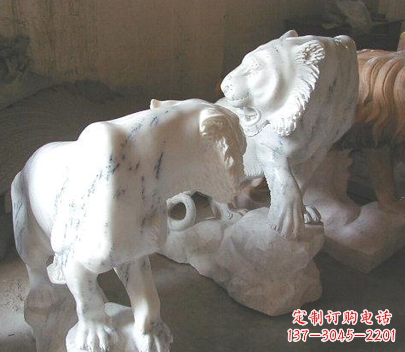 宁夏领雕塑是一家专业的雕塑定制厂家,我们的老…