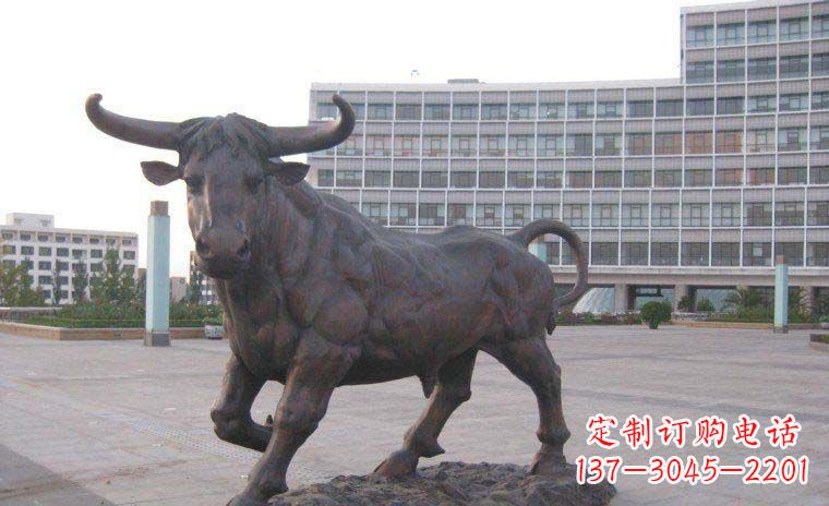 宁夏老牛动物广场铜雕,专业定制精美动物雕塑