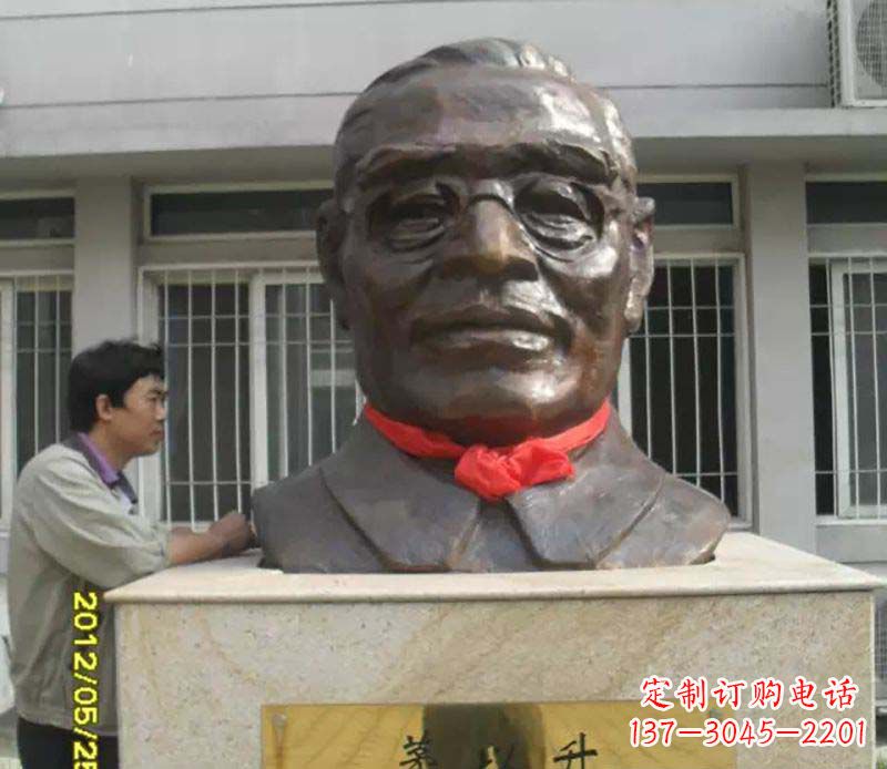 宁夏领雕塑:打造精致头像铜雕