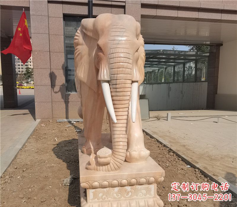 宁夏品质卓越,大象石雕门口装点