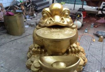 宁夏铜质金蟾招财动物雕塑