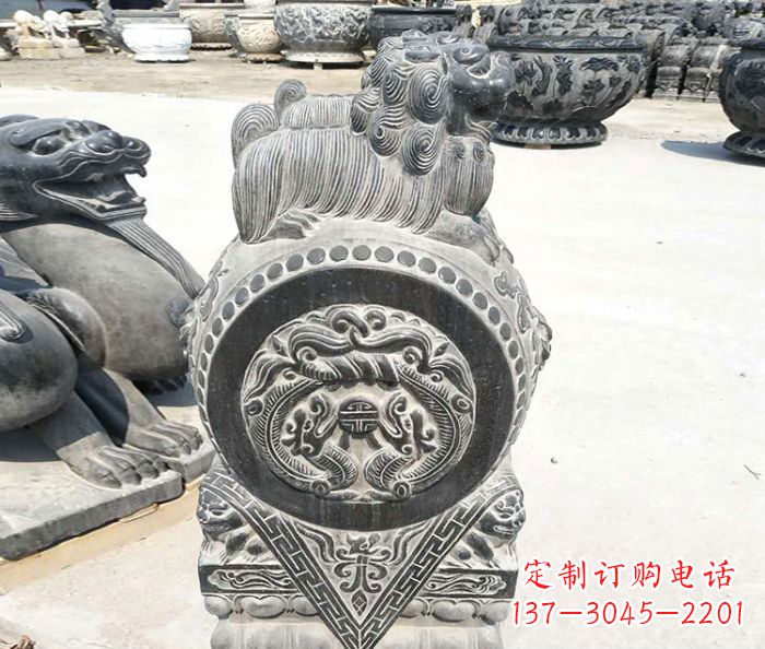 宁夏青石仿古狮子门墩门口镇宅石雕