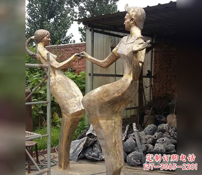 宁夏专属情侣,情深伴随铜雕精美绝伦