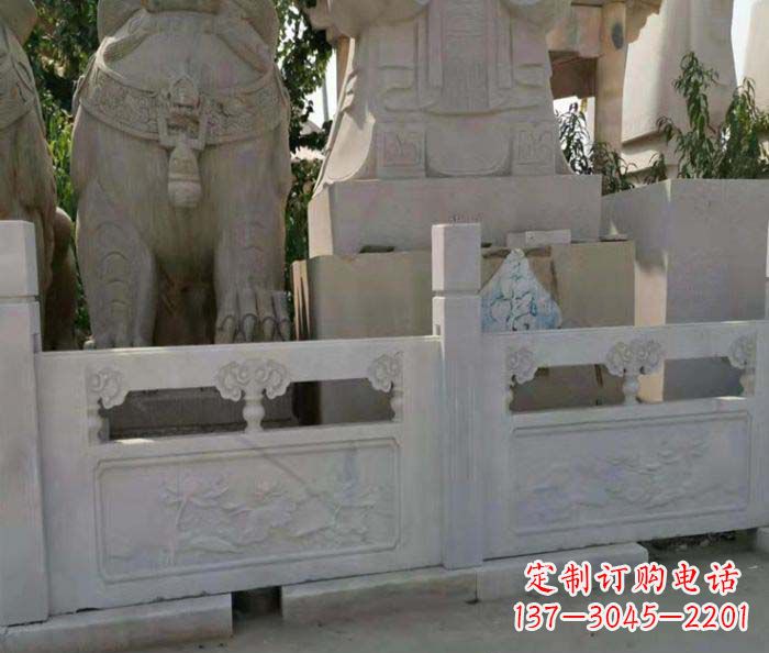 宁夏寺庙景观汉白玉石浮雕栏板