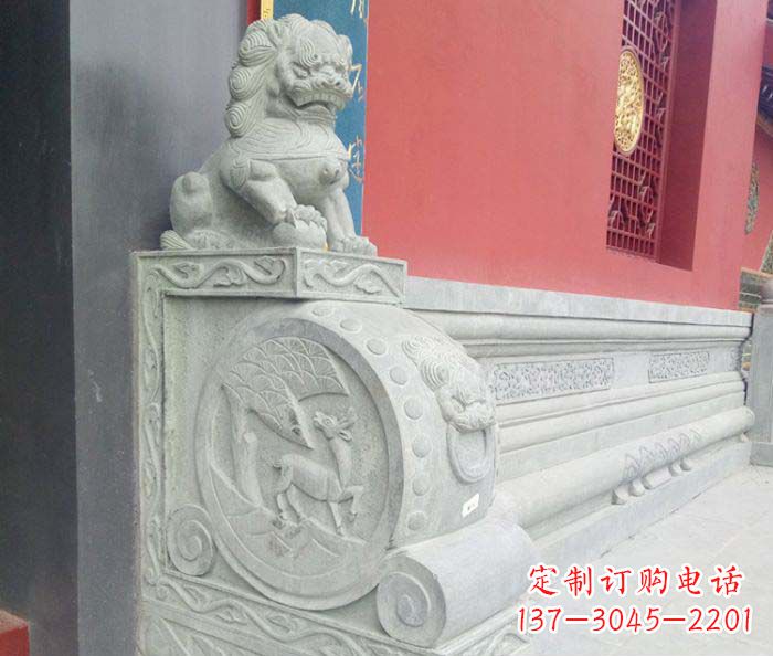 宁夏寺庙景观狮子石门墩抱鼓石