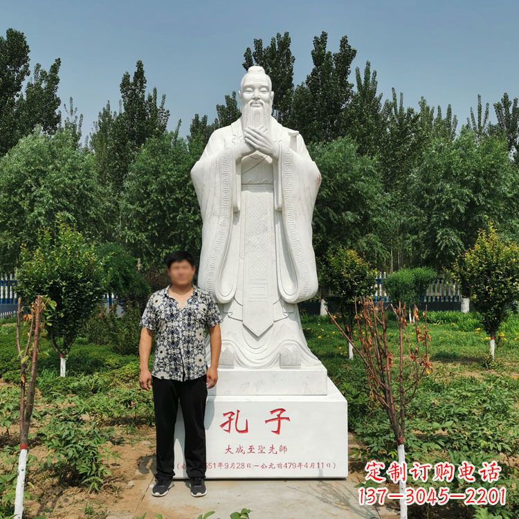 宁夏寺庙孔子雕像