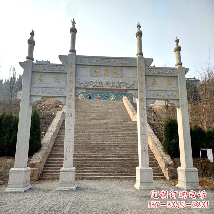 宁夏寺庙入口无楼牌坊