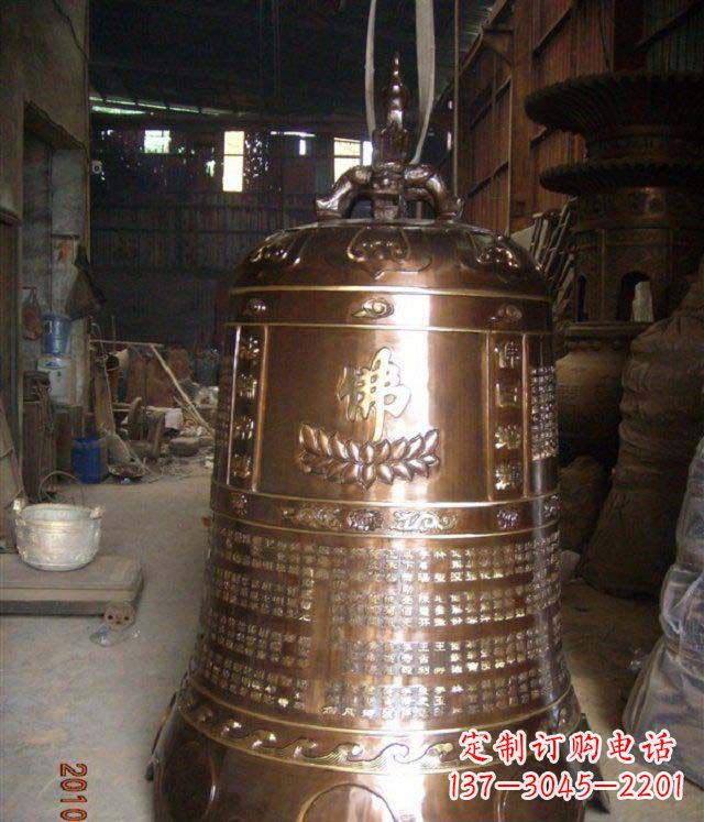 宁夏寺庙铸铜钟铜雕